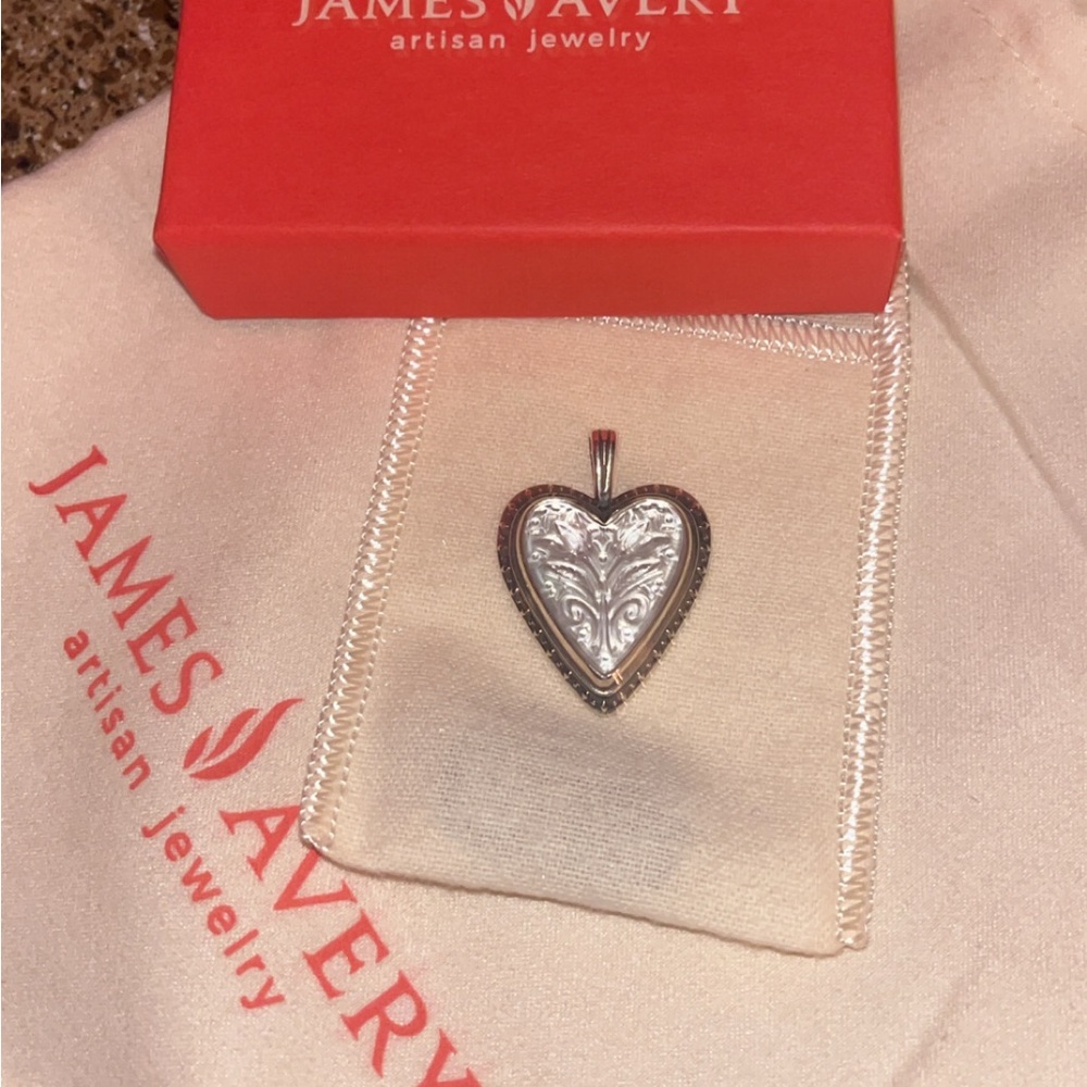 Sculpted heart and tulips layered gemstone pendant